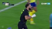 吉达联合扳回一城！本泽马高高跃起头球破门！